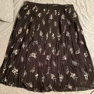 Ann Taylor midi pleated skirt